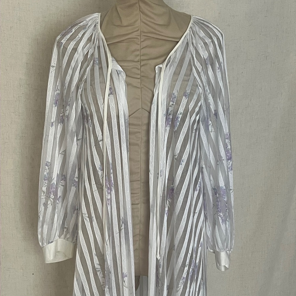 Vintage Val Mode Robe Floral Striped White Purple Size M Lingerie - Picture 3 of 8